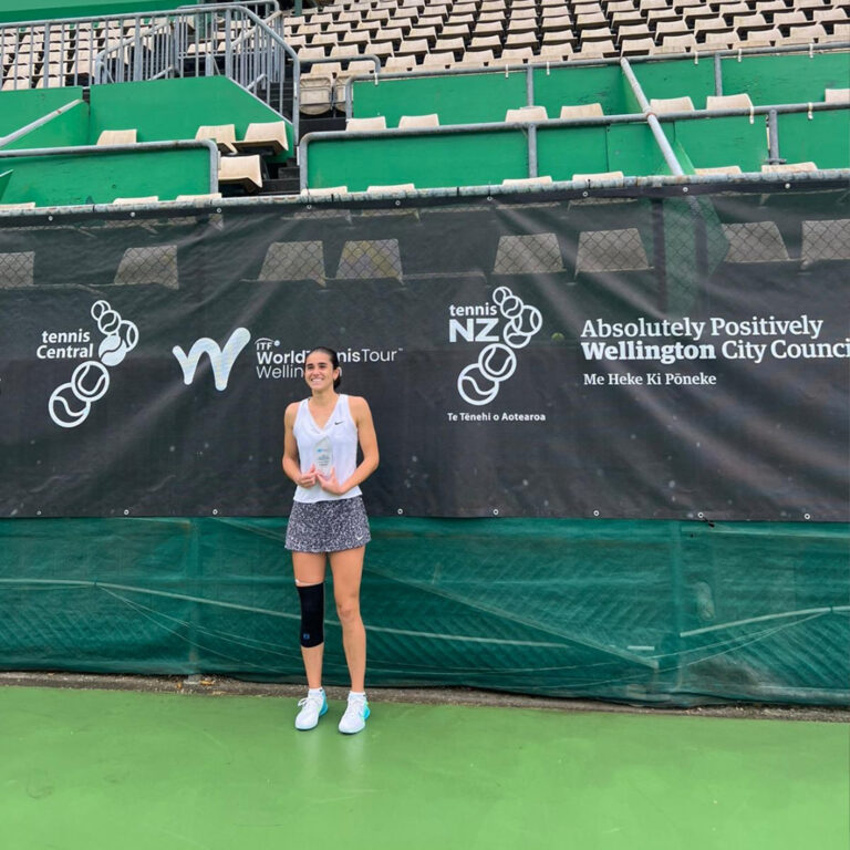 TENIS MERCEDES ARISTEGUI